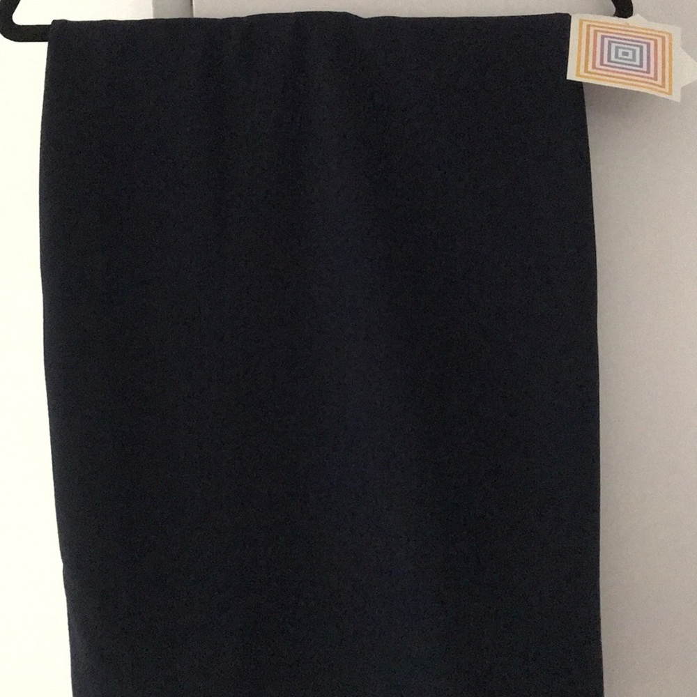 Xs navy lularoe Cassie